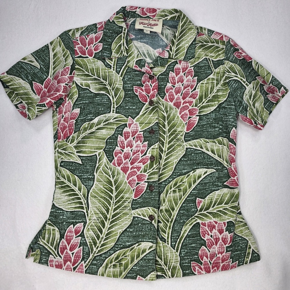 Trader Joe's x Hilo Hattie Hawaiian Aloha Floral Shirt Women's S Made In USA